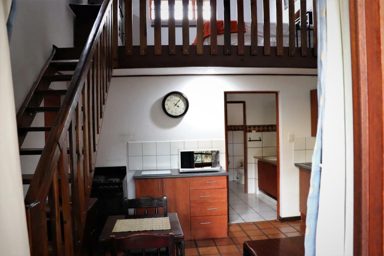 Greenwoods Self-Catering Pretoria-Noord エクステリア 写真