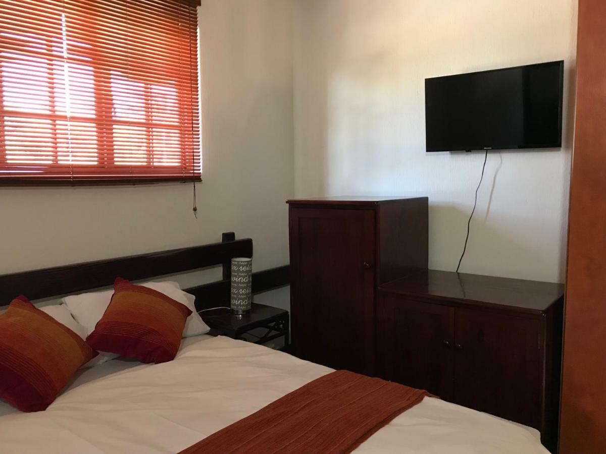 Greenwoods Self-Catering Pretoria-Noord エクステリア 写真