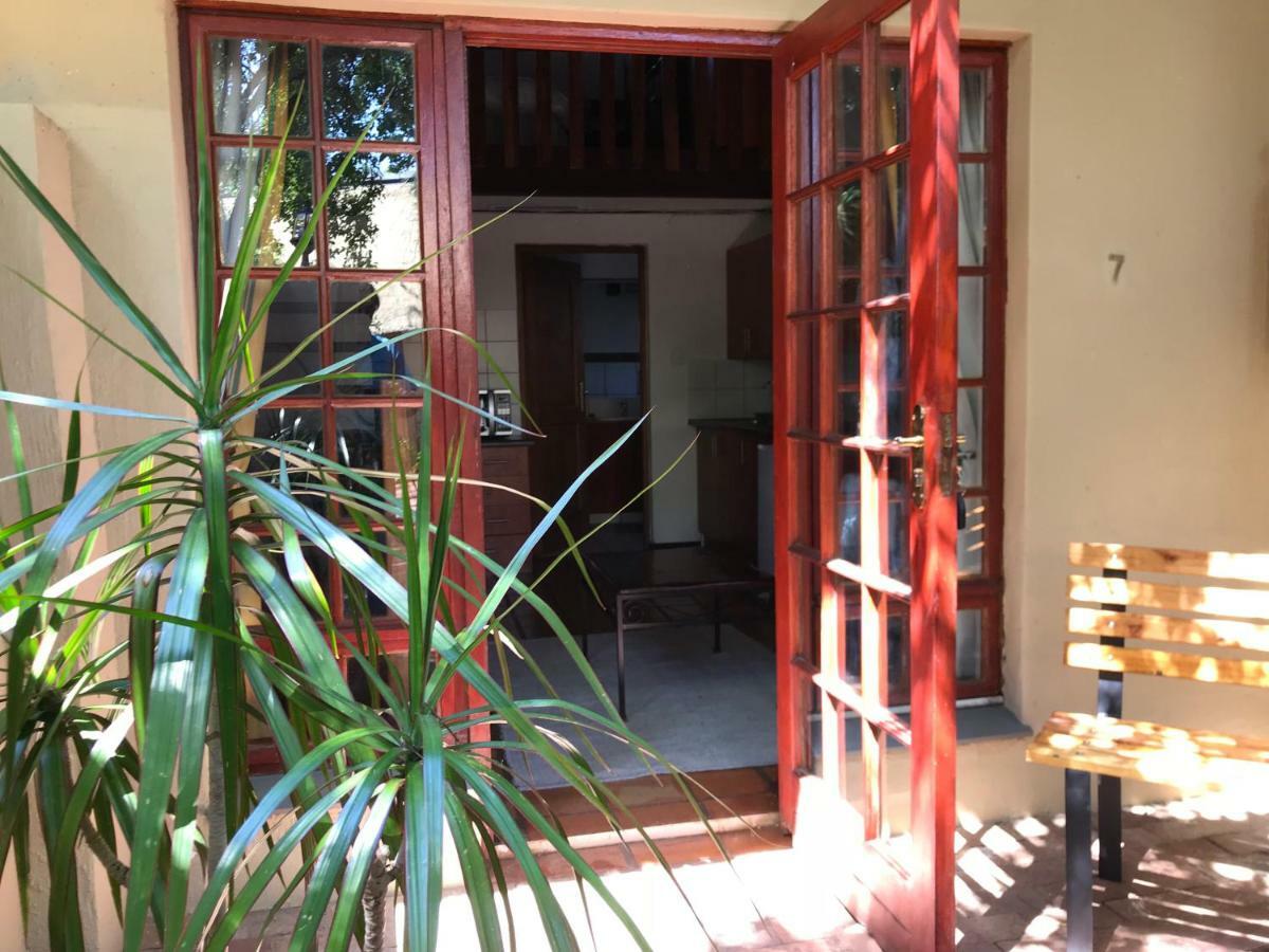 Greenwoods Self-Catering Pretoria-Noord エクステリア 写真