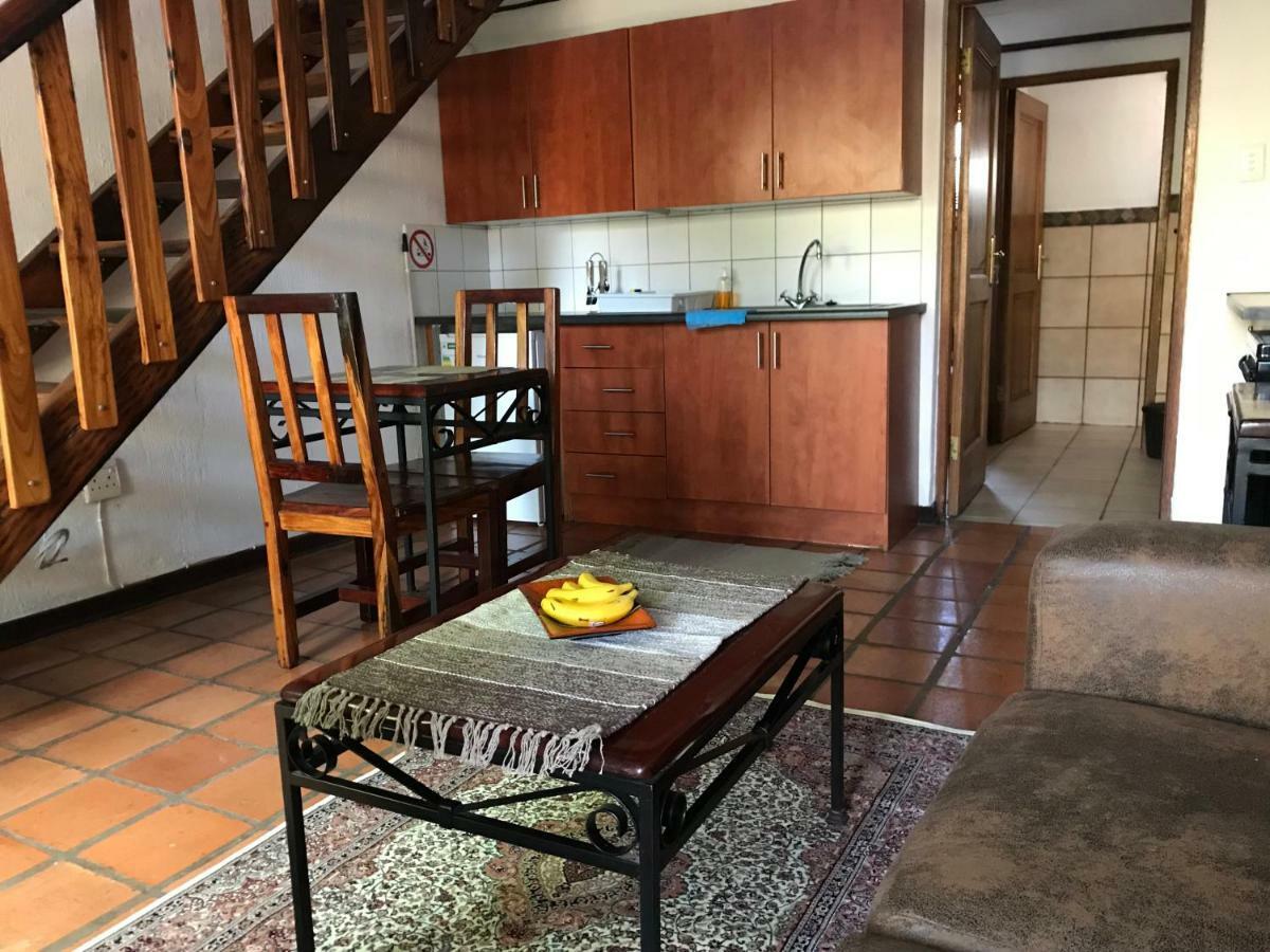 Greenwoods Self-Catering Pretoria-Noord エクステリア 写真