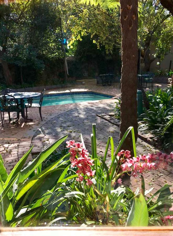 Greenwoods Self-Catering Pretoria-Noord エクステリア 写真