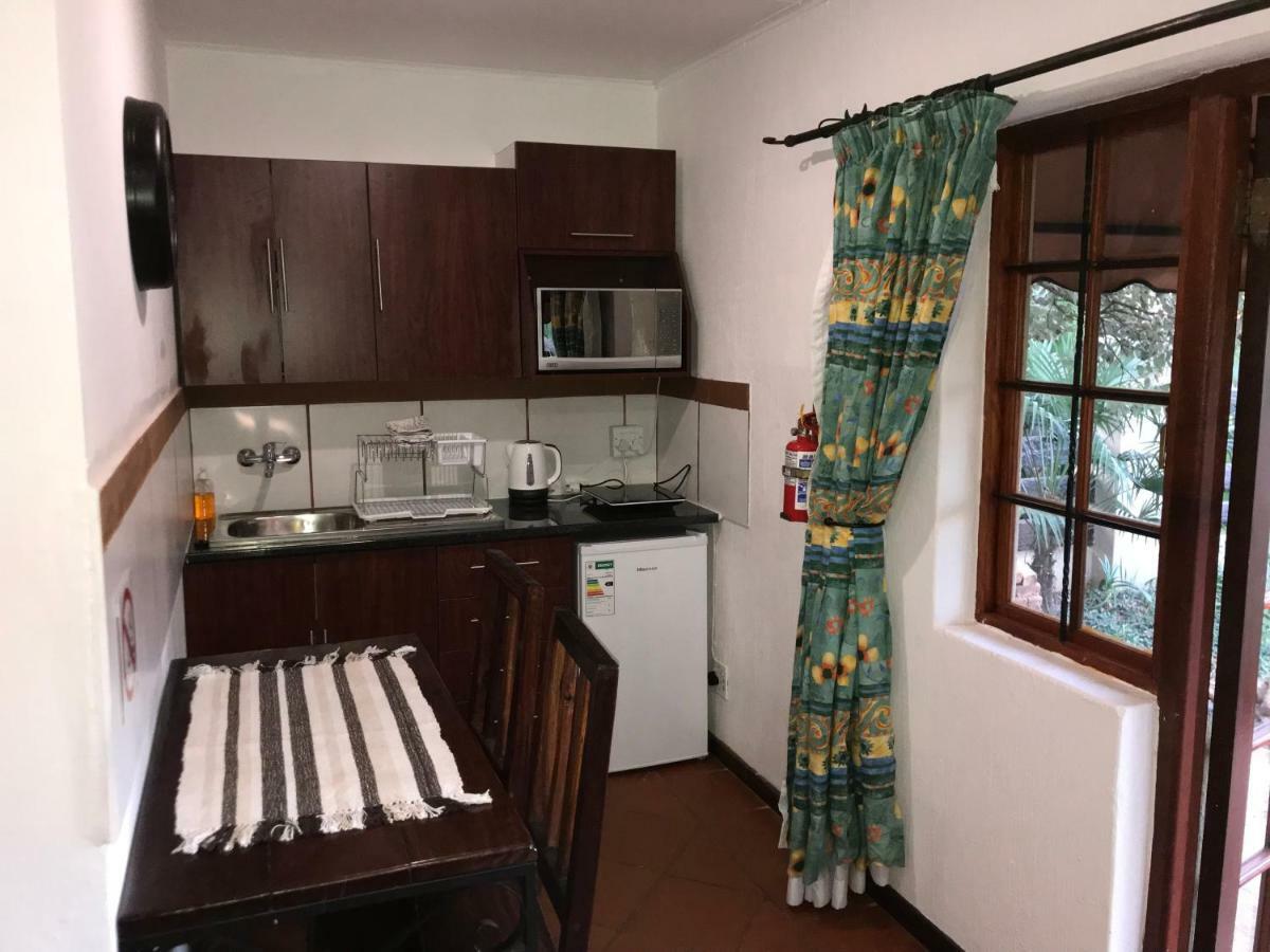 Greenwoods Self-Catering Pretoria-Noord エクステリア 写真
