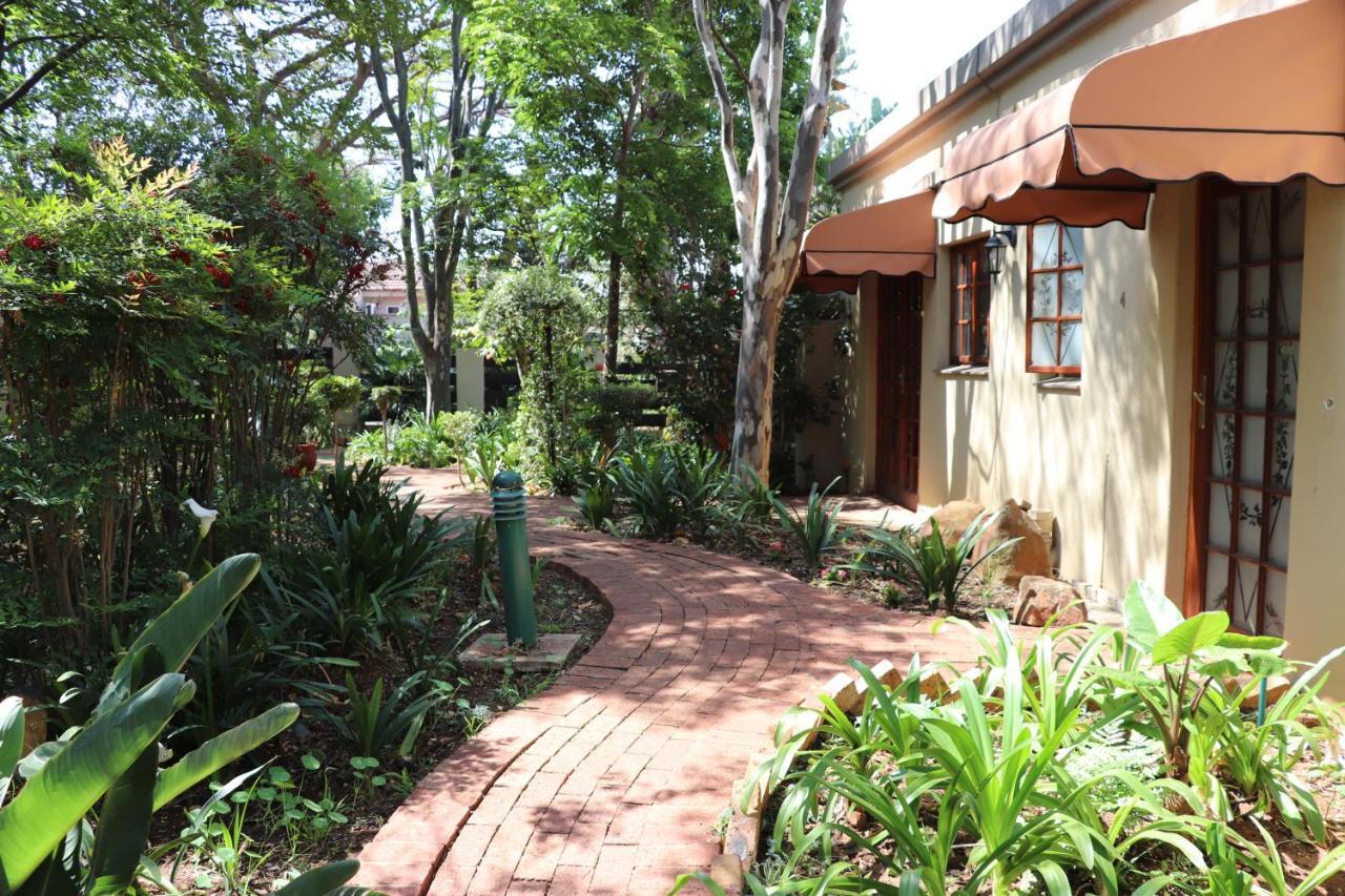 Greenwoods Self-Catering Pretoria-Noord エクステリア 写真